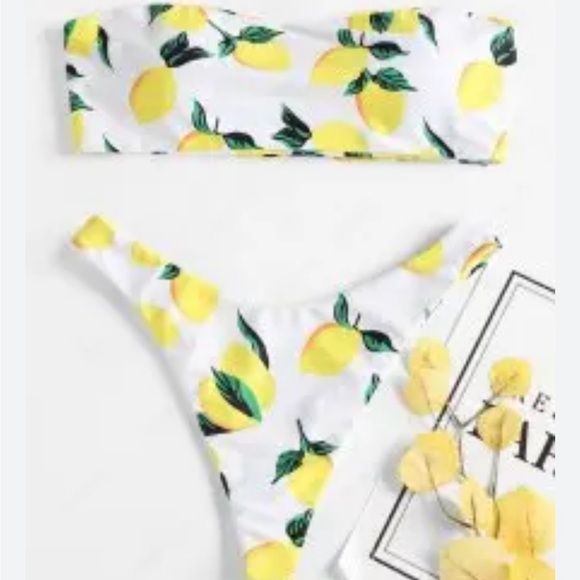 Other - Yellow Lemon Print Bikini Set. For the love of LEMONS 🍋